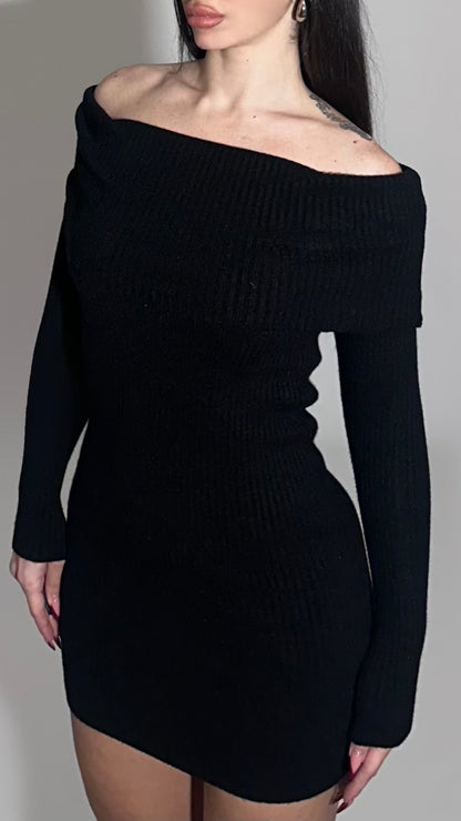 Dress Boat Neckline