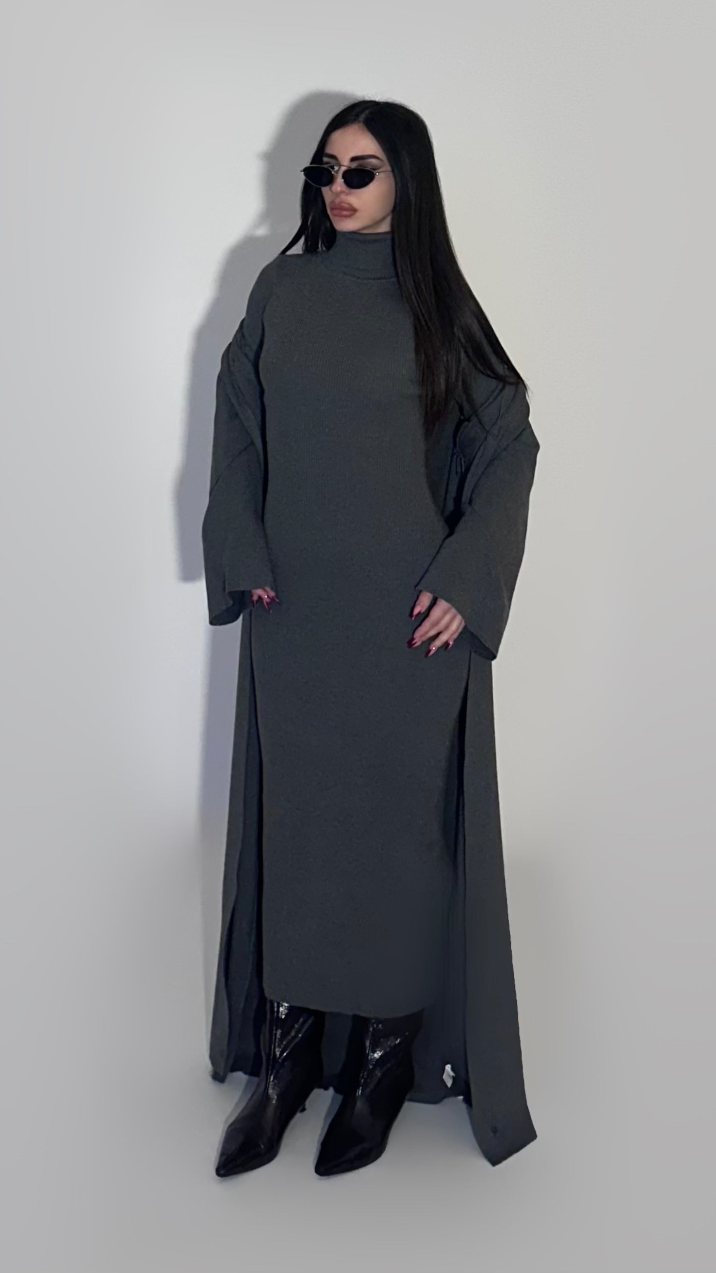 Set dress w/ cardigan