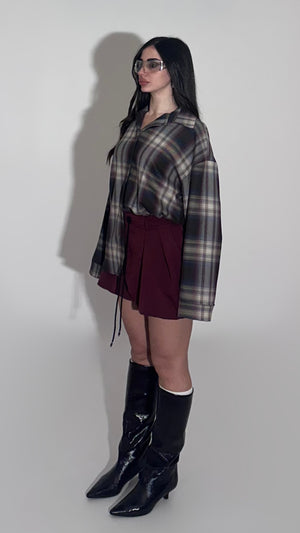 Burgundy mini balloon skirt w/ waist lace