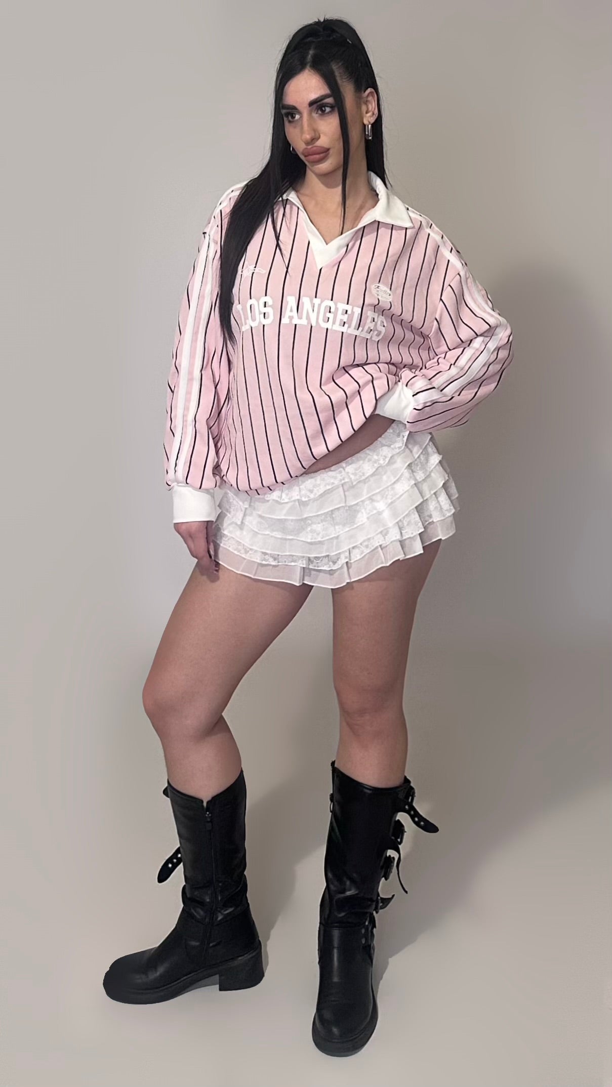 Miniskirt Minnie